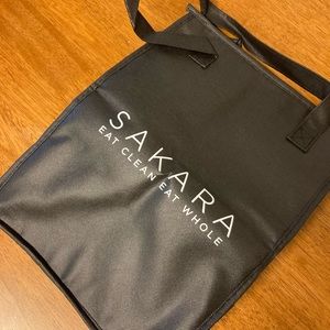 Sakara Lunch Tote